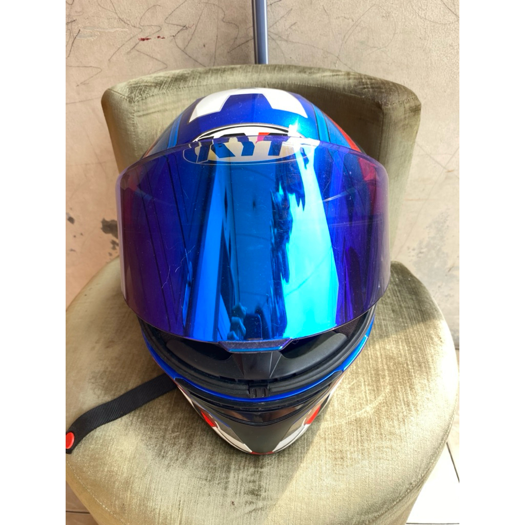 KYT TT COURSE CAPTAIN MARVEL LIMITED EDITION