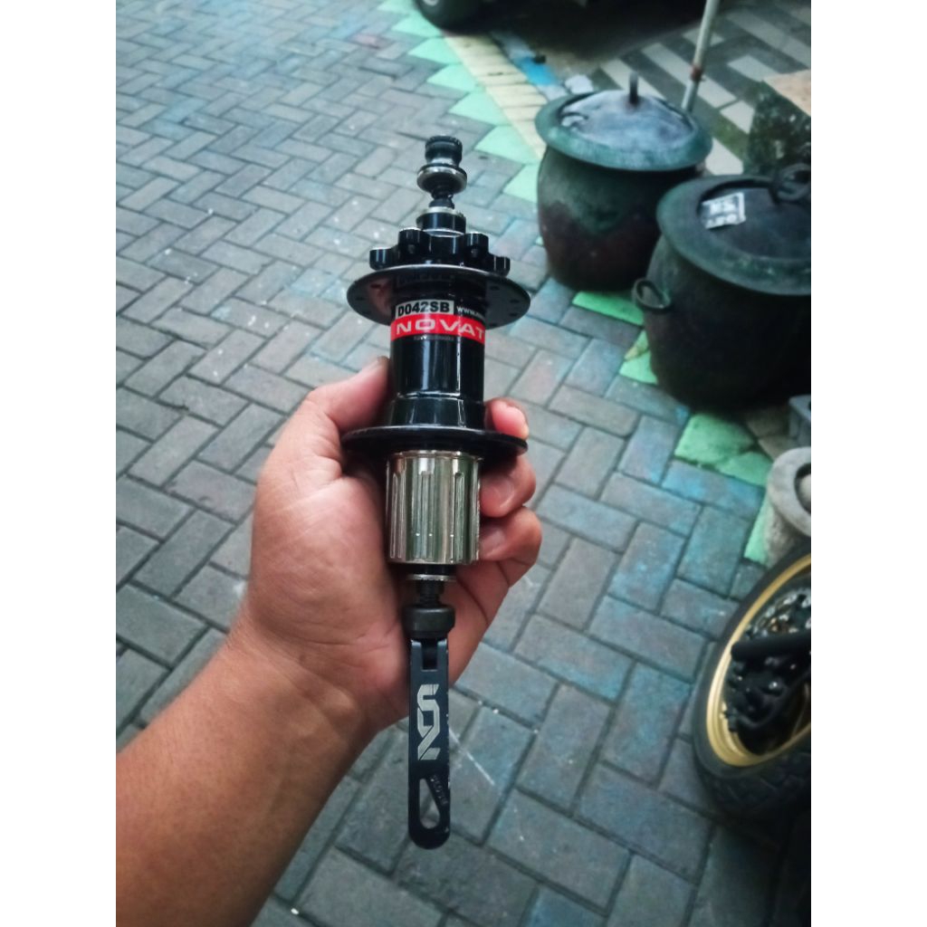 hub freehub novatec 24hole....