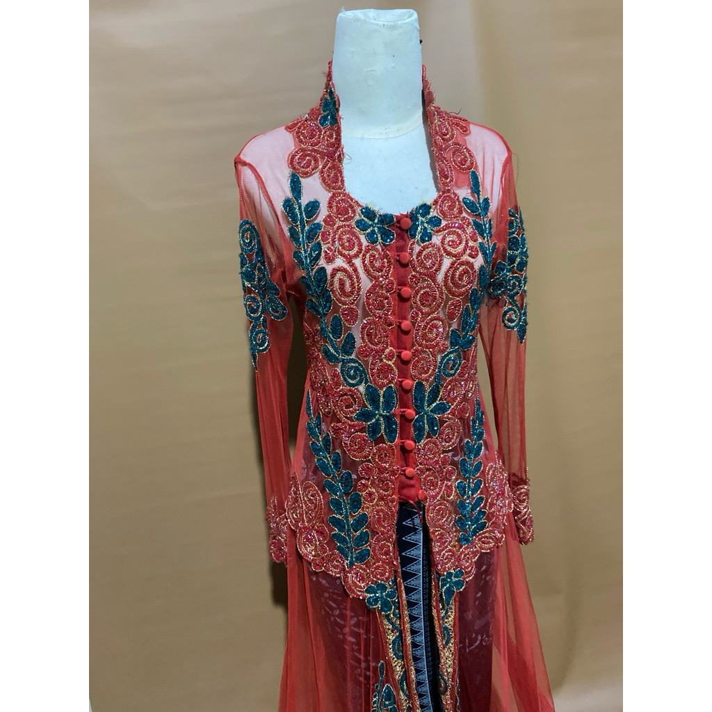 kebaya pengantin second/ pl/preloved