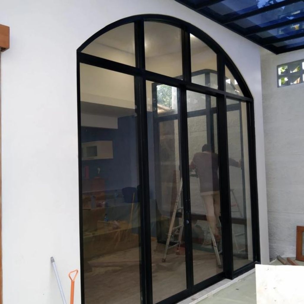 pintu lengkung aluminium