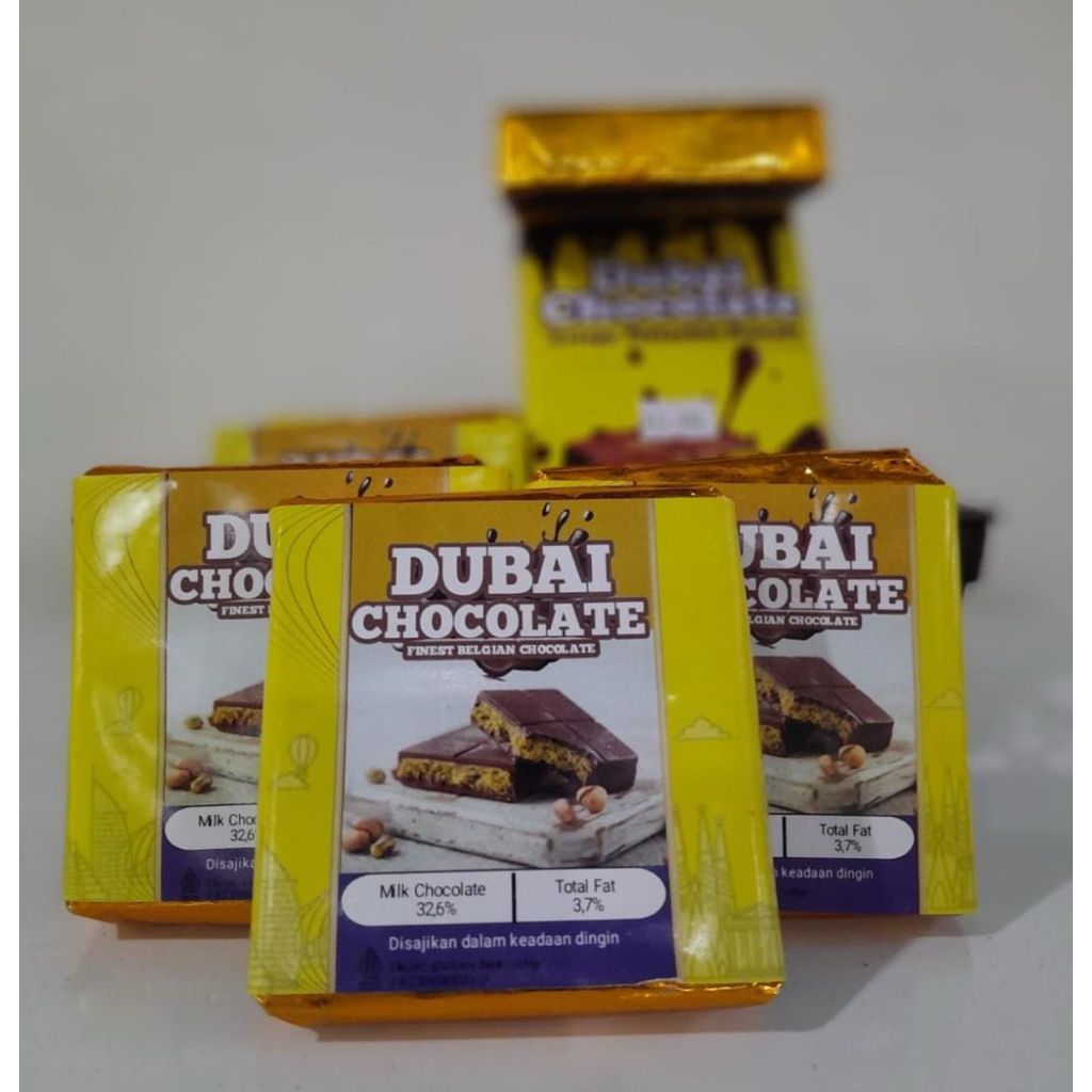 

coklat dubai kunafe ukuran sedang