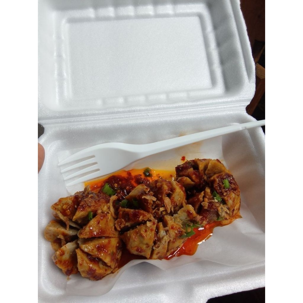 

Bakso jumbo bumbu Chili oil isi 3