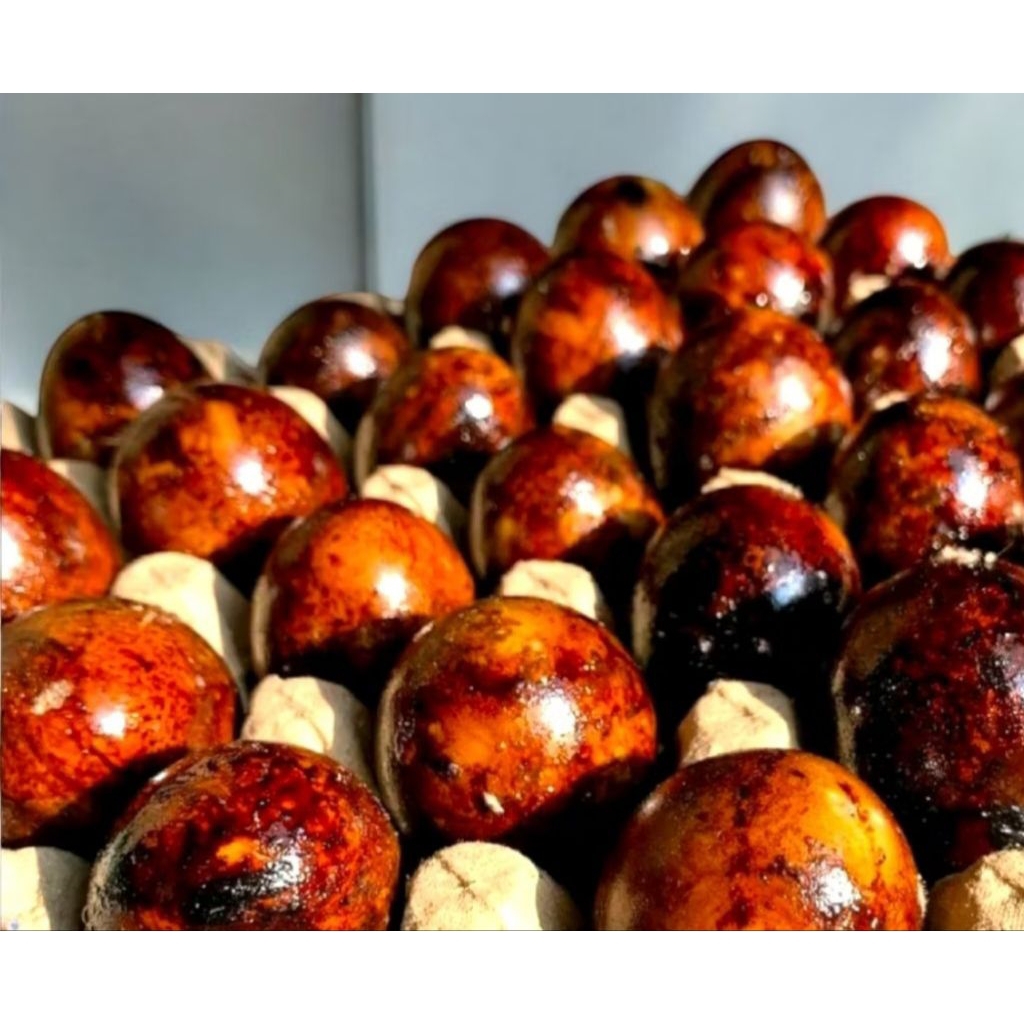 

Telur Asin Bakar khas Brebes (isi 4 butir, 6 butir, 10butir)