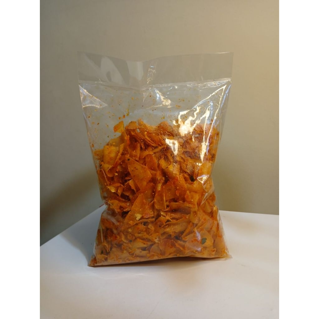 

Kriwil pedas daun jeruk 400gram