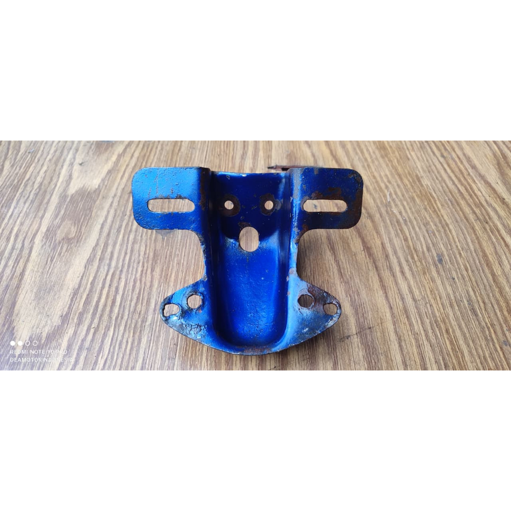 PANGKON STOPLAMP / DUDUKAN STOPLAMP CB ORIGINAL /17