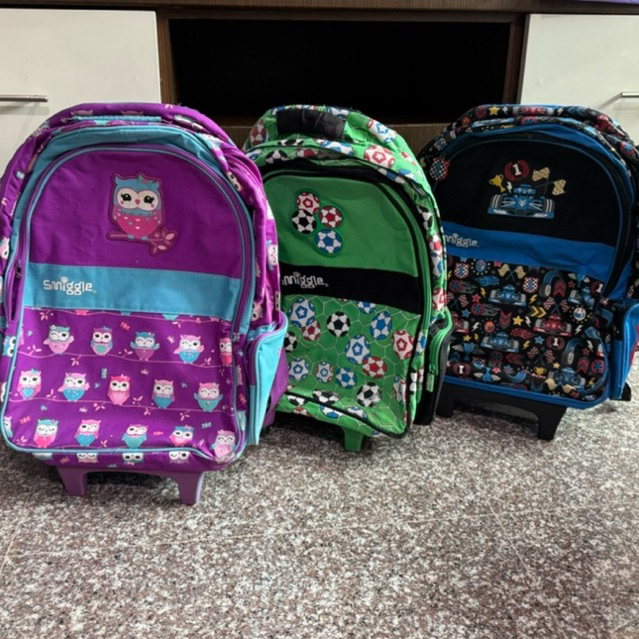 Preloved Smiggle Trolley | Koper Anak | Trolley Smiggle | Preloved Bag | Trolley Bag Smiggle | Tas S