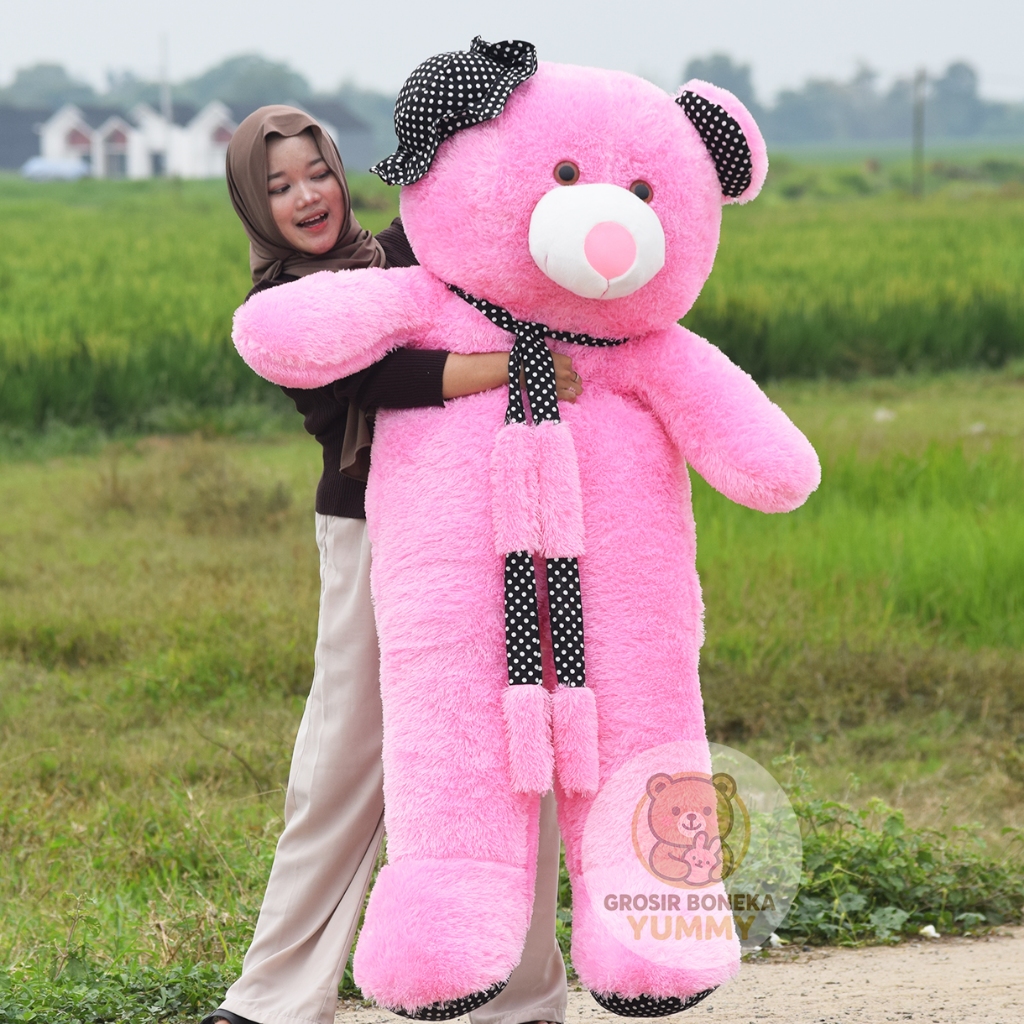 Boneka Beruang Teddy Bear Topi Syall 1,5 Meter , Boneka Teddy Bear 1,5 Meter