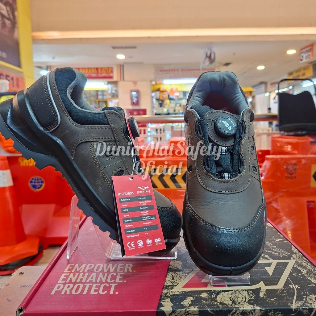 Sepatu Safety Cheetah Adv 6012 Coklat / Safety Shoes Tali Putar Anti Oil Murah