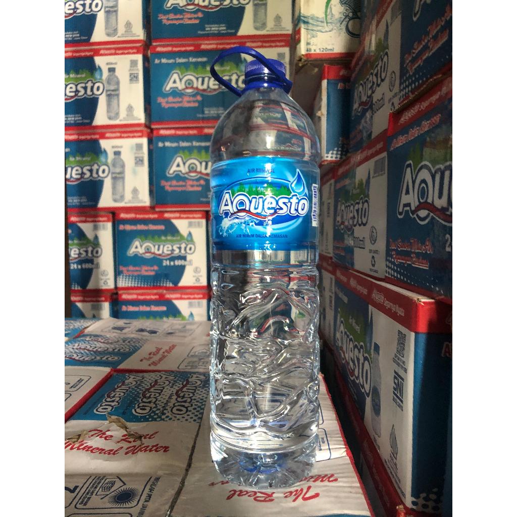

NEW! Aquesto Air Mineral Botol 1500 Ml, ada centelannya. Murni air pegunungan, pasti segar