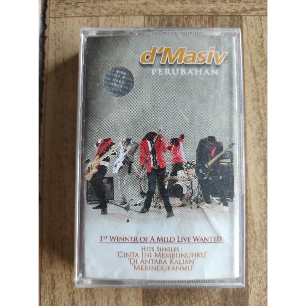 kaset pita D'MASIV "perubahan"