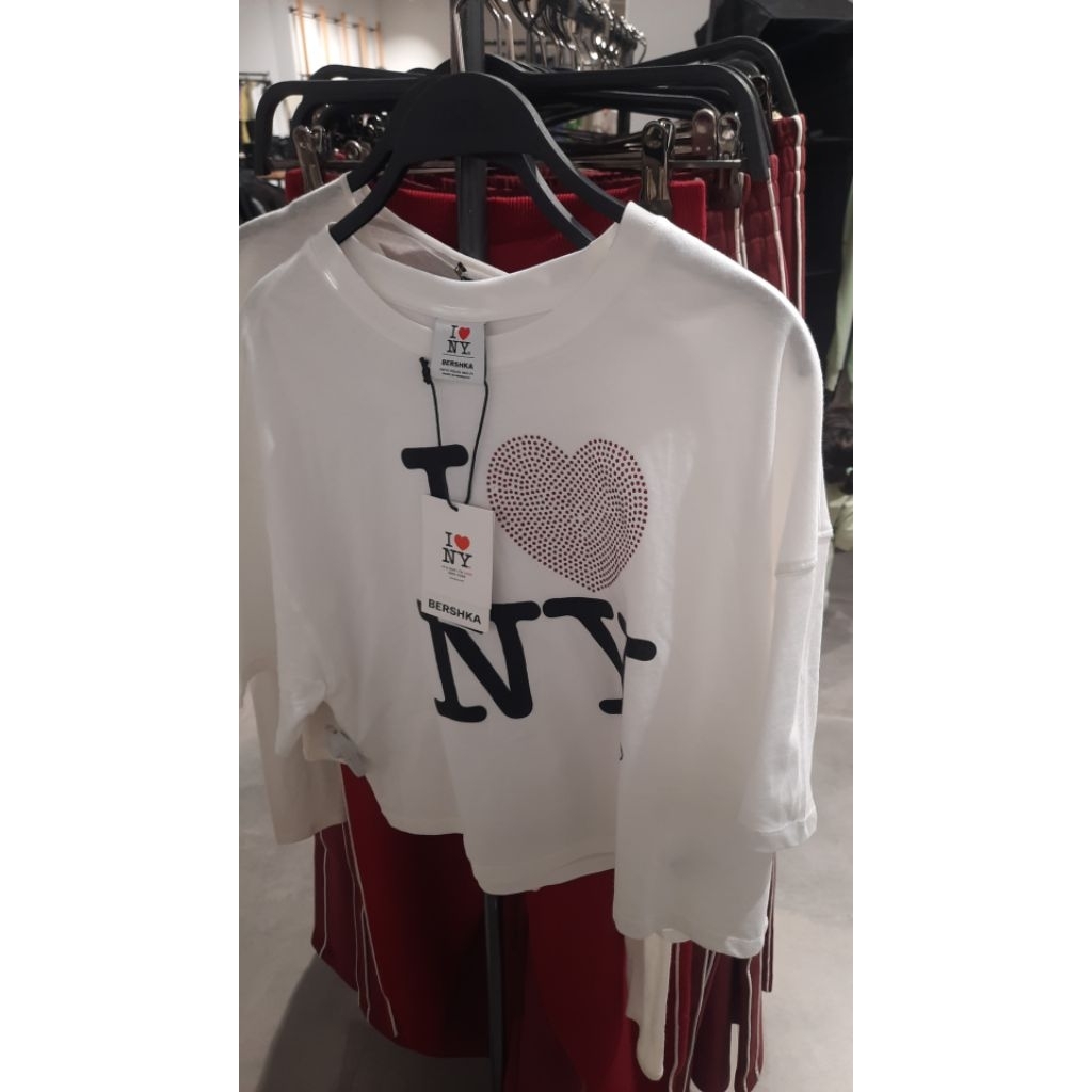 BERSHKA T-Shirt
