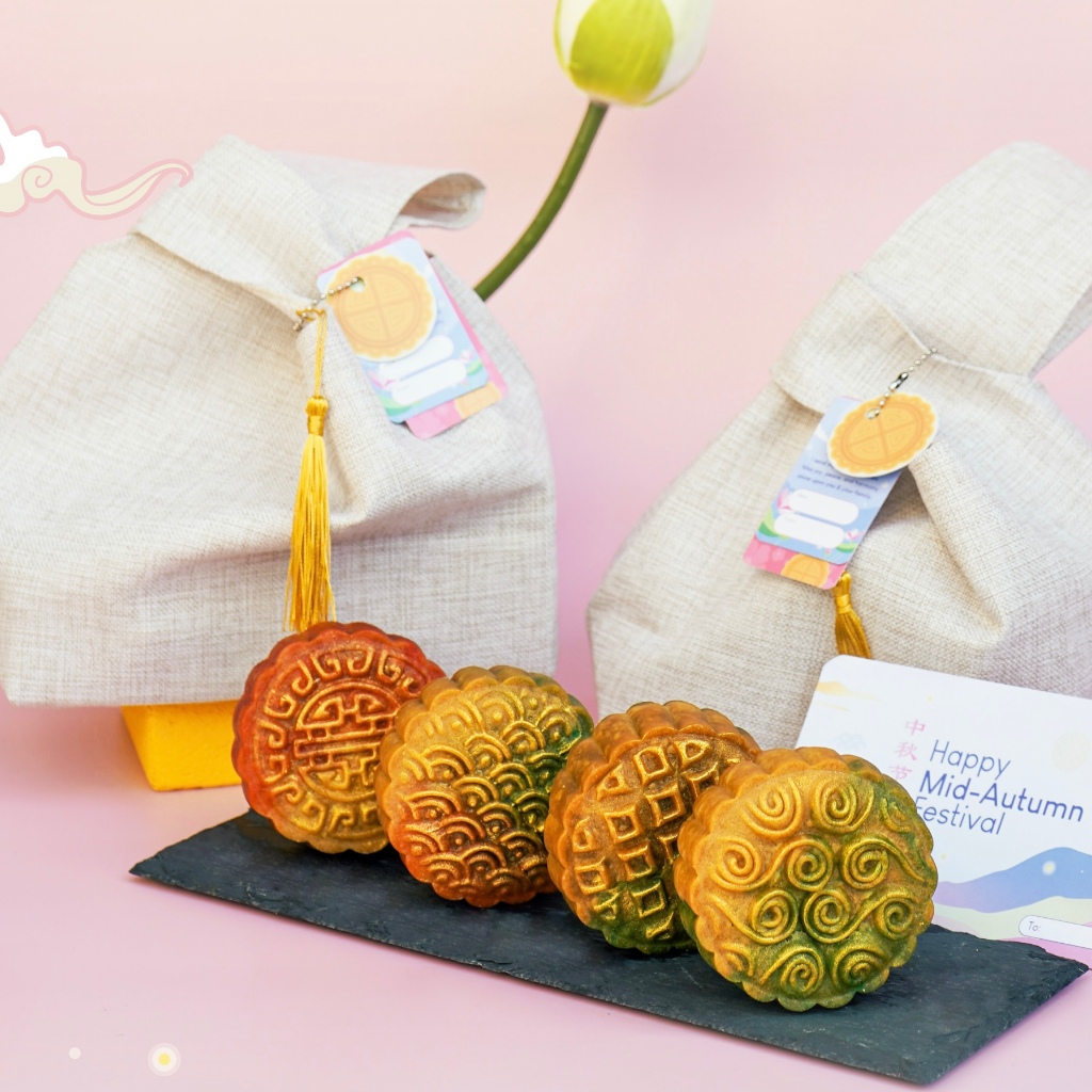 

Hampers Emerald Mooncake | Parcel Kue Bulan Tong Ciu Pia Mid Autumn HALAL
