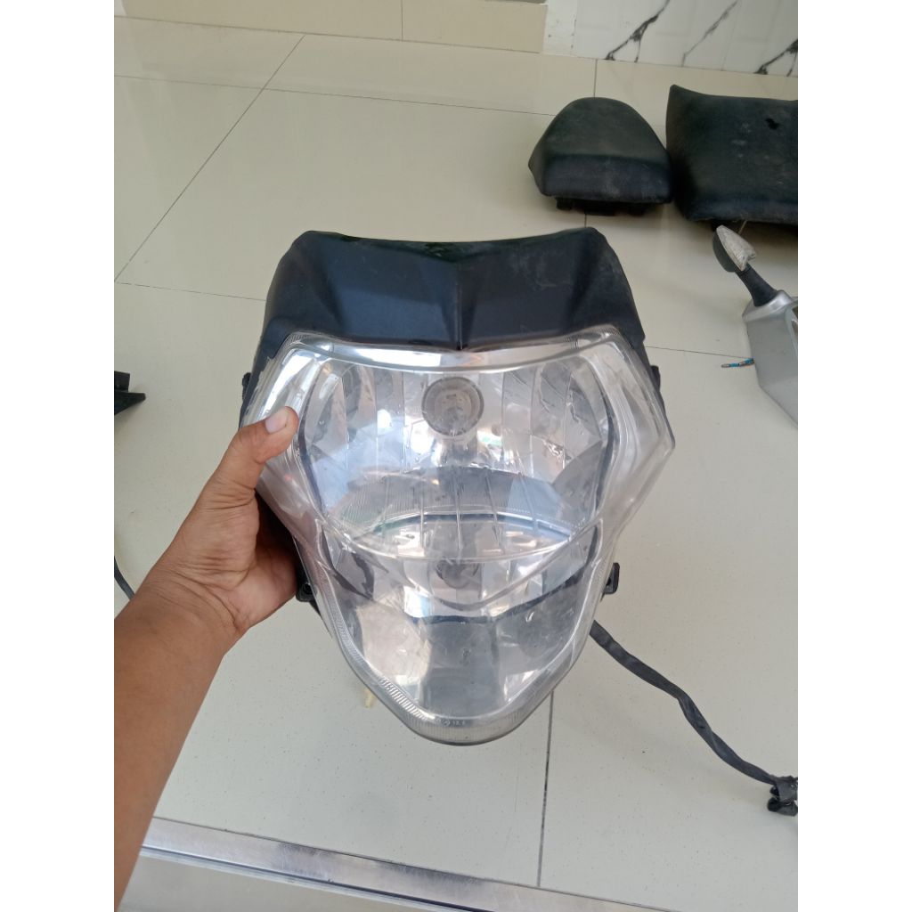reflektor depan minerva xroad 150s