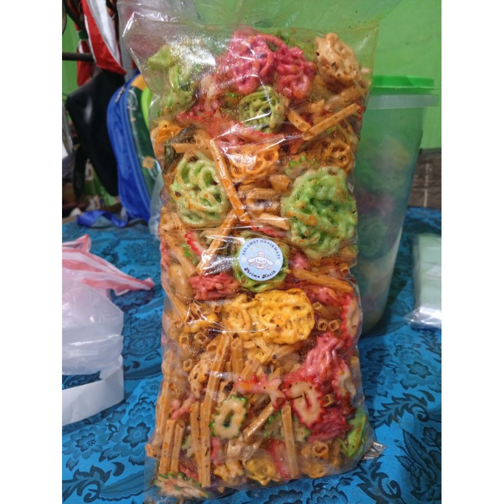 

seblak kering warna warni