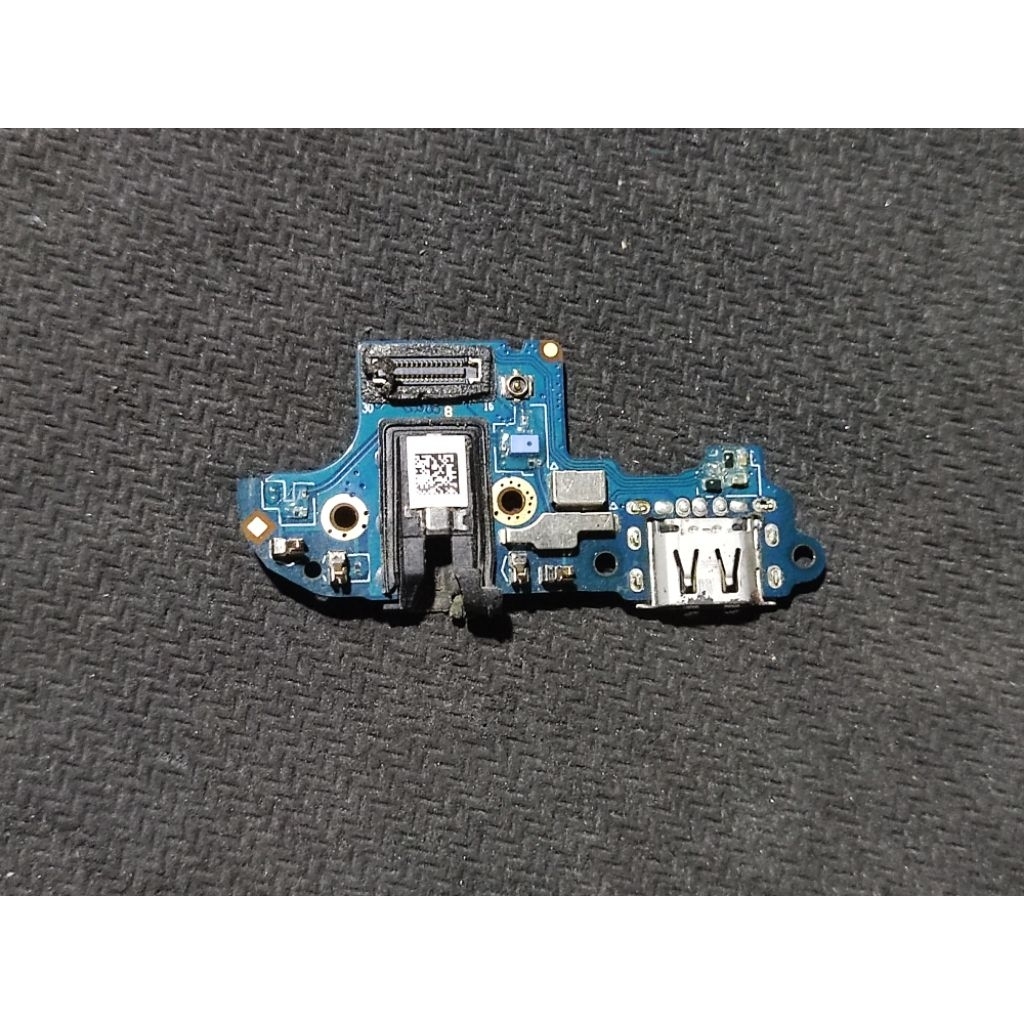 fleksibel konektor cas Realme 3