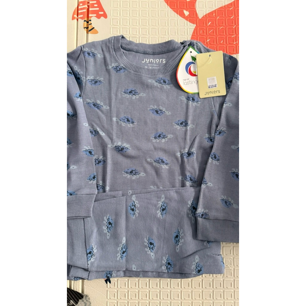 Piyama juniors sz 1824