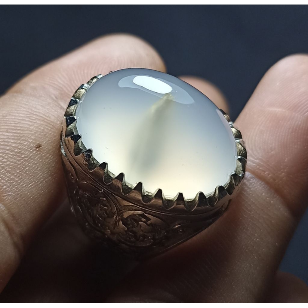 CINCIN BATU AKIK COMBONG SAGA PUTIH