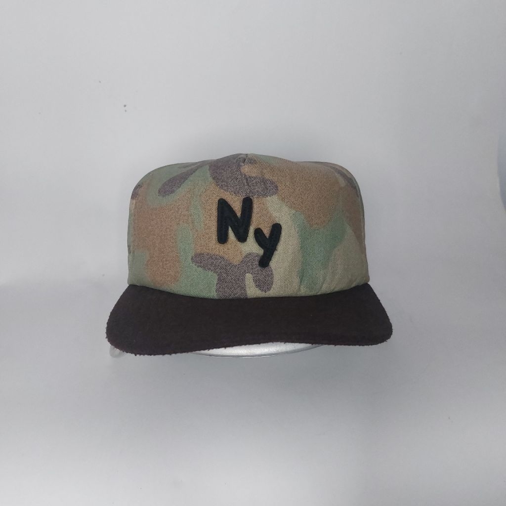 Topi ny camo