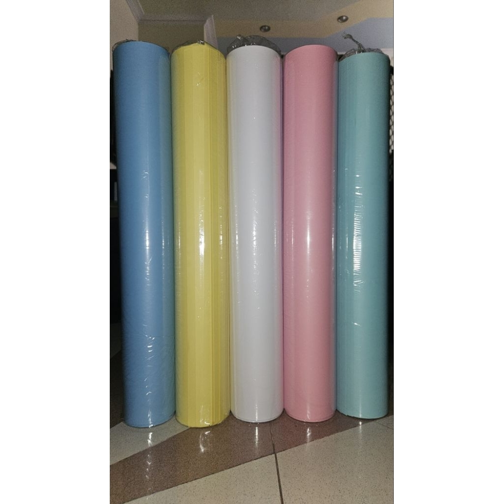 

Kertas Karton Manila 150 Gsm Isi 10 Lembar / 5 Warna / Bc Warna Ukuran 61x86 cm / Karton Manila Tebal / Bc Warna Plano