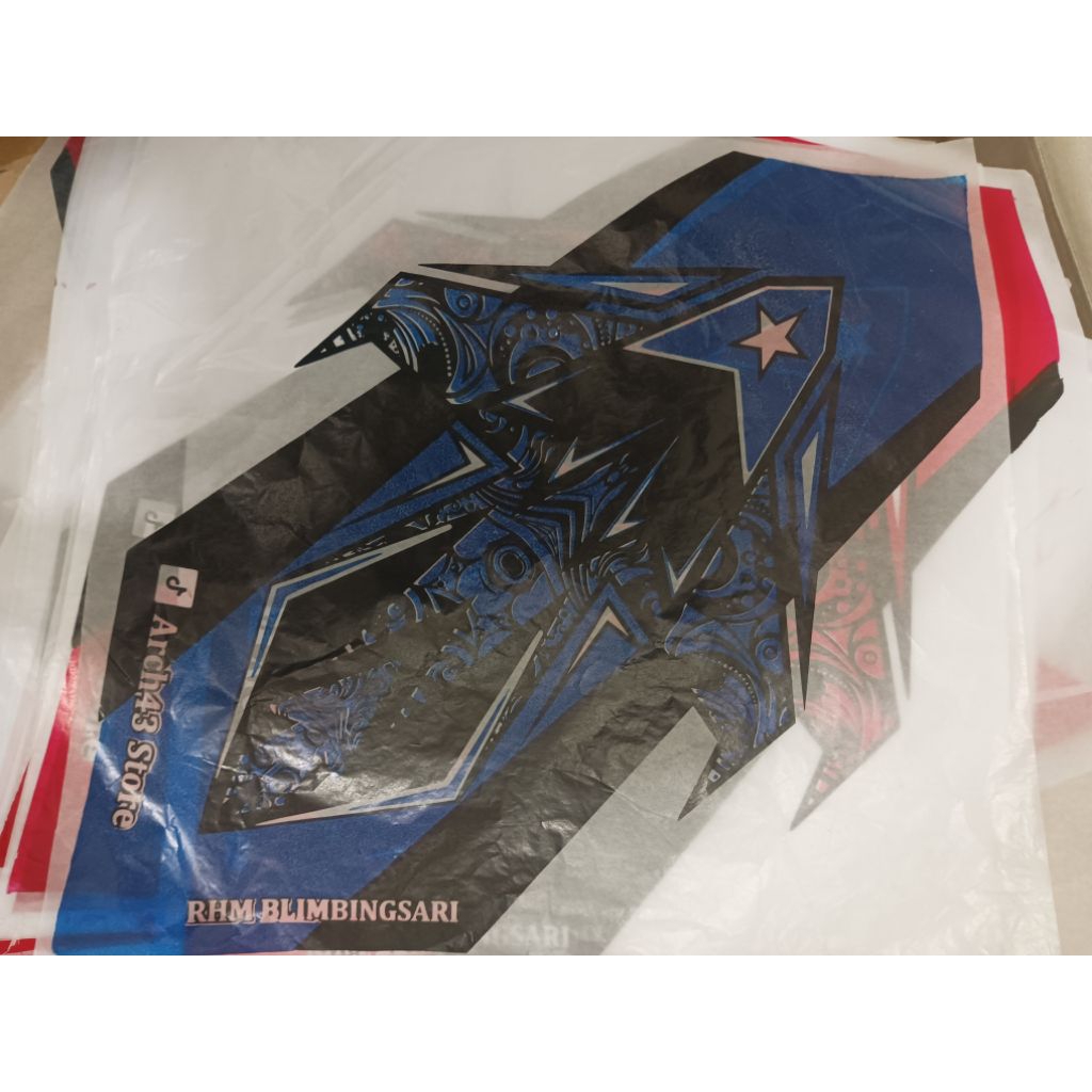 kertas layangan sukoi 2 warna