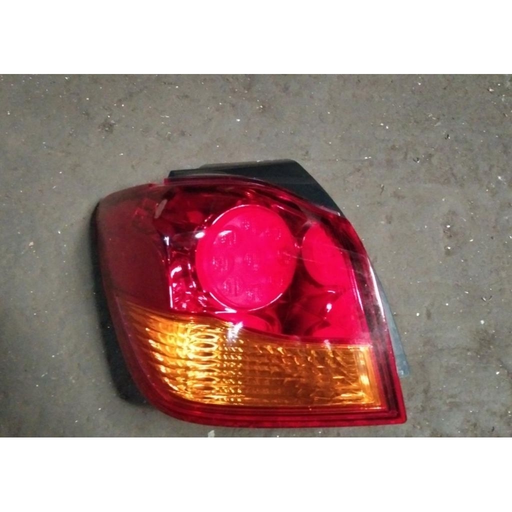 LAMPU BELAKANG MITSUBISHI OUTLANDER ORIGINAL,STOPLAMP OUTLANDER ORIGINAL, LAMPU REM OUTLANDER