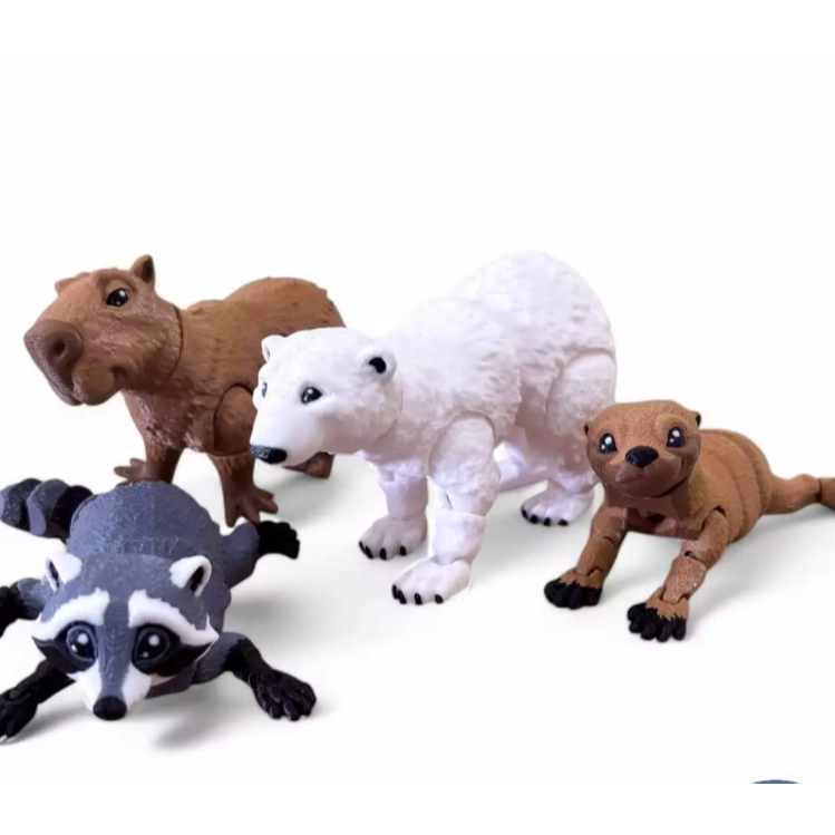 Cuero Figur Mainan Hewan Binatang Realistis  Dekorasi Lucu Toy Capybara Bear Otter Racoon Skunk