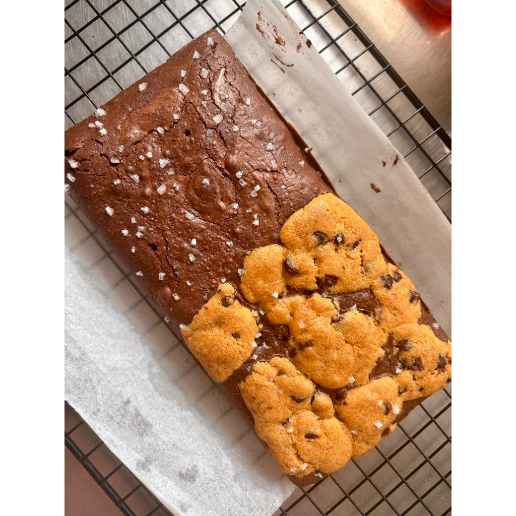 

Peony Creme Fudgy Brownies 20x10 Premium Full Butter and Chocolate Couverture Callebaut