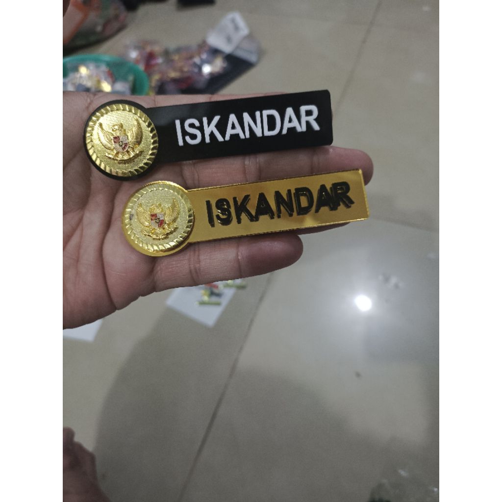 

Name tag garuda dan huruf timbul model premium