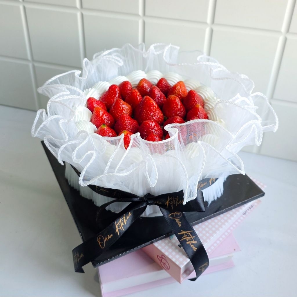

Premium Buket Cake 18cm