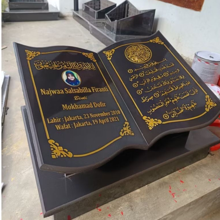 batu nisan granit buku plus foto 30*40