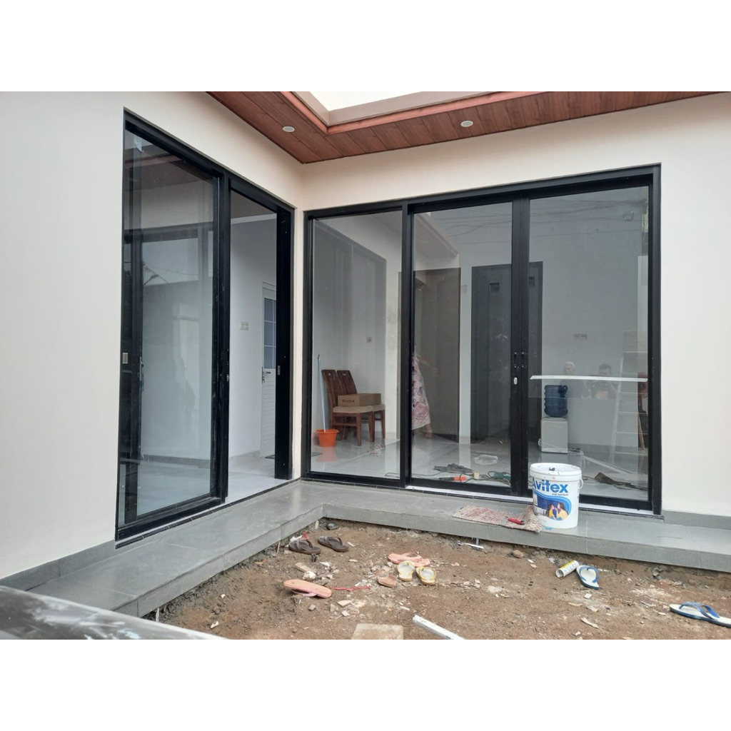 KUSEN JENDELA DAN PINTU ALUMINIUM