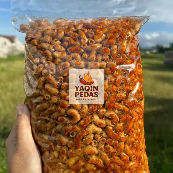

Makaroni Bantet Pedas Gurih 1Kg – Snack Cemilan Renyah Pedas Nagih