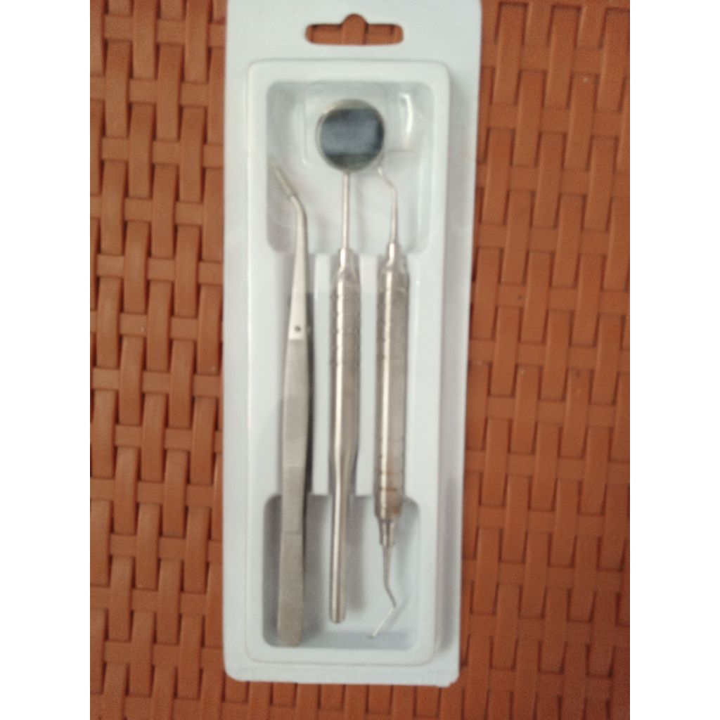 

Tiga Serangkai Mewah/Instrument Set