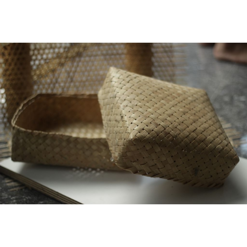 

Besek Kemasan Souvernir