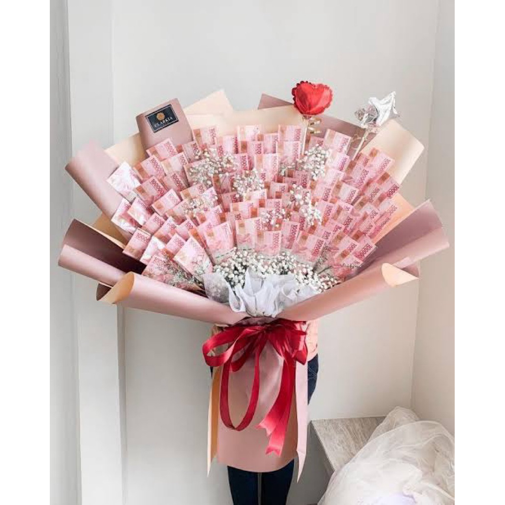 bucket bunga uang 100 ribu 130 lembar