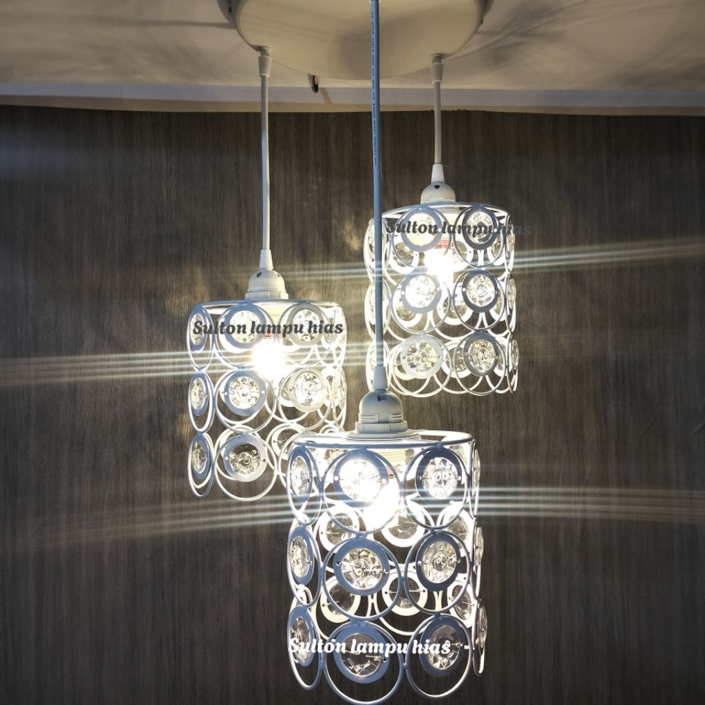 Lampu hias gantung tipe 040 cabang bulat putih#Lampugantungmoderen#Lampuvila,