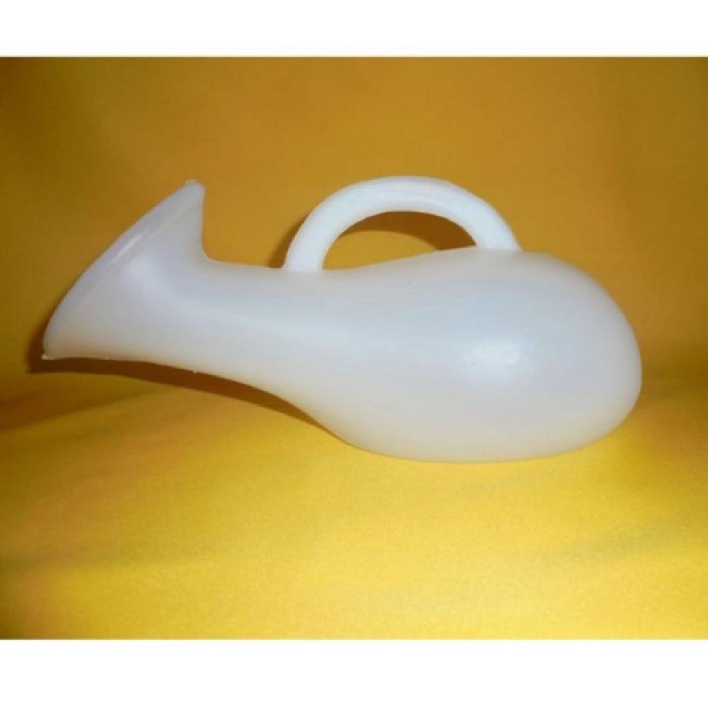 pispot urinal wanita dewasa / urinal plastik cewek