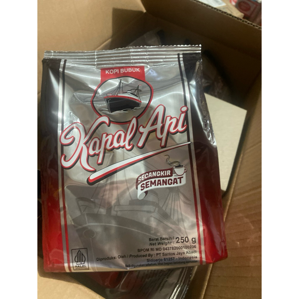 

Kopi Kapal Api bubuk hitam 120gr/250gr