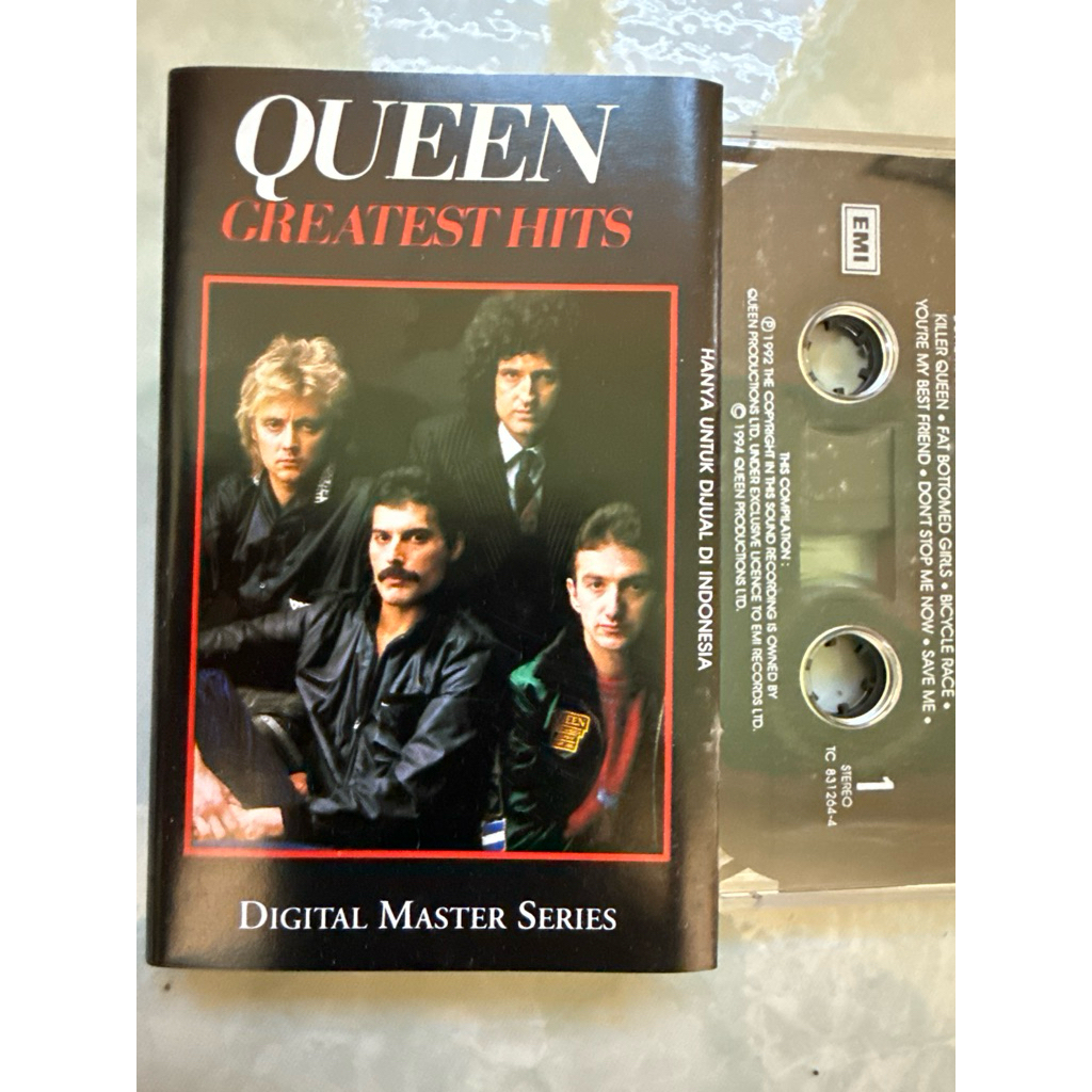 kaset pita queen greatest hits