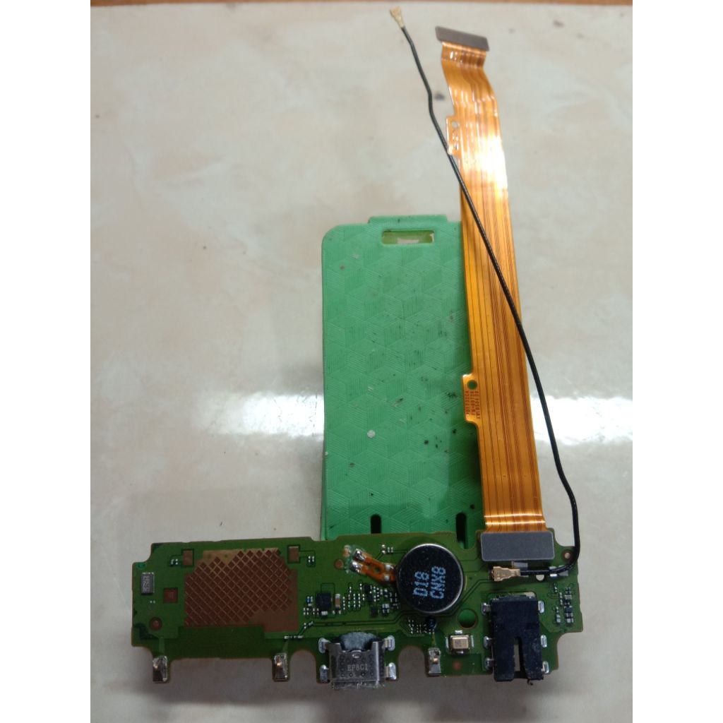 Papan cas+Flexible cas Vivo Y81 original papan hijau