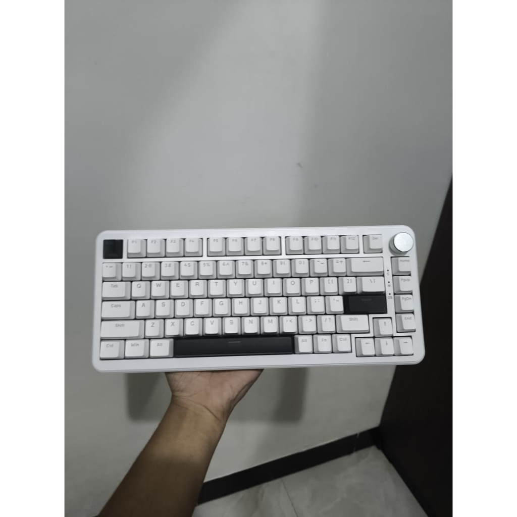 Ajazz AK820 V2 Monochrome Yellow Switch Second
