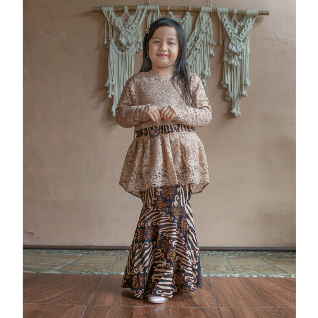 SETELAN KEBAYA ANAK PEREMPUAN / KEBAYA ANAK PEREMPUAN MODERN / KEBAYA ANAK UMUR 4 - 12 TAHUN / BAJU 