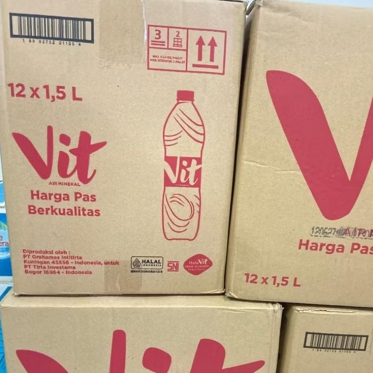 

VIT AIR MINUM KEMASAN BOTOL 1500L 1 DUS ISI 12PCS