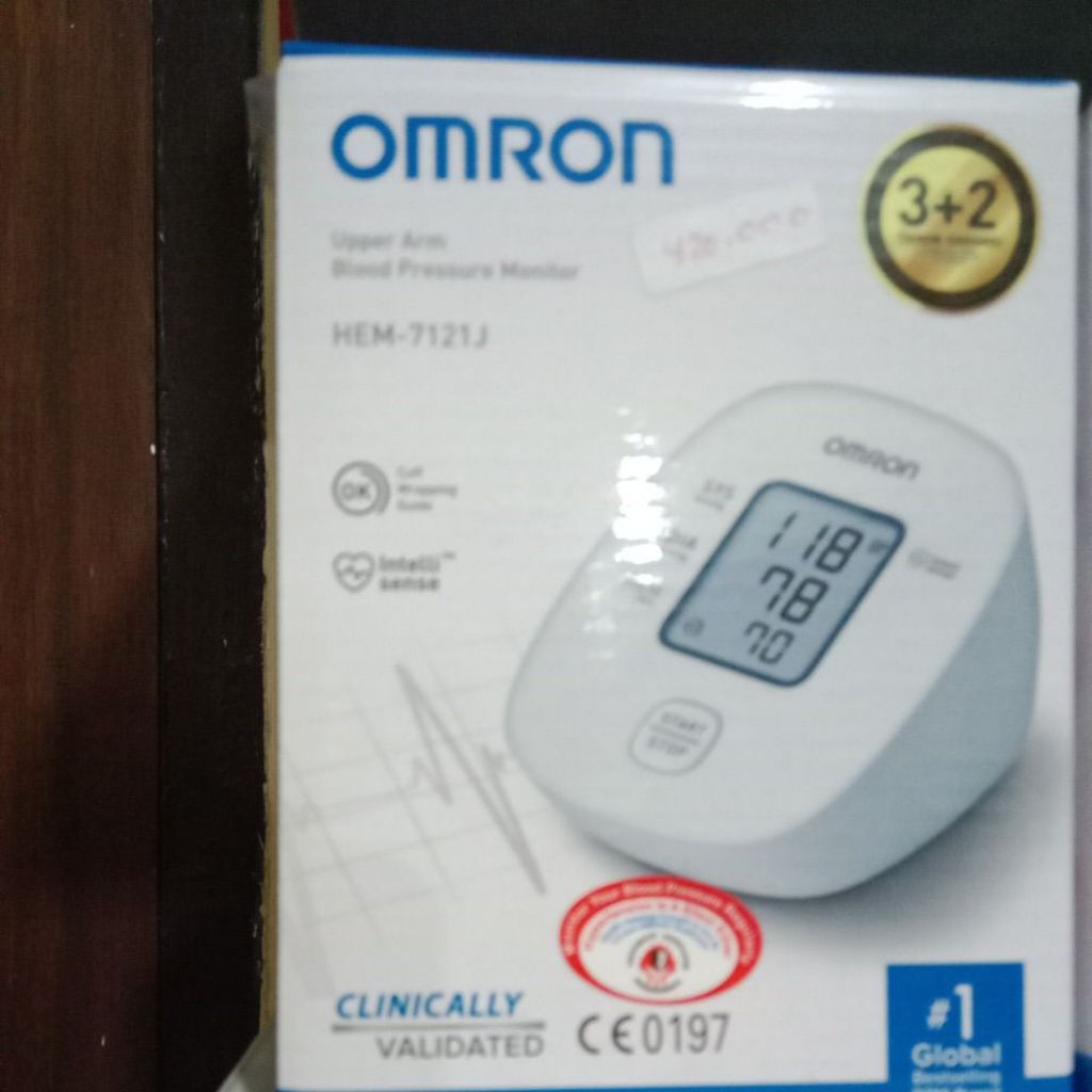 Omron tensi digital HEM 7121J