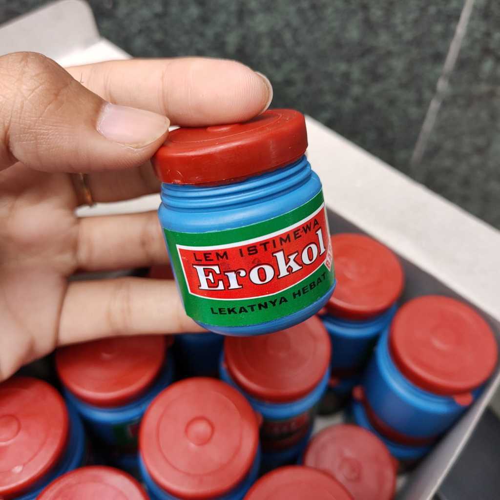 

Lem Kertas Colek / Erokol Lem Kertas / Lem Kertas Colek Ukuran S ( Kecil )