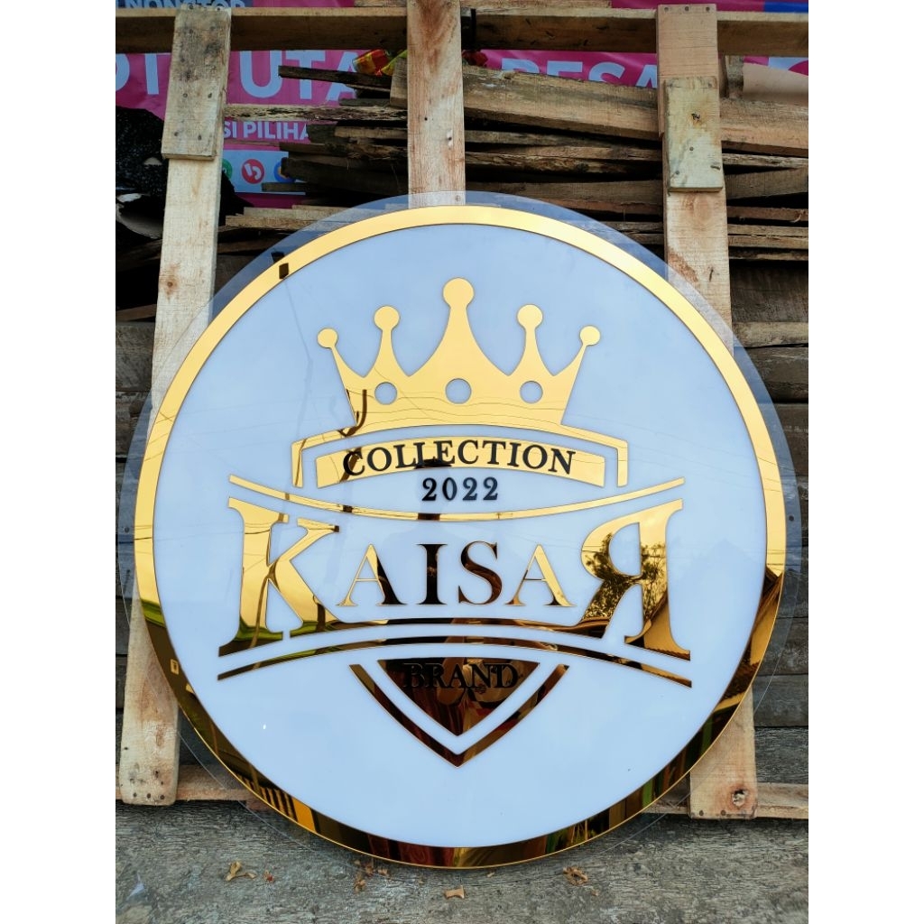 AKRILIK LOGO GOLD MIROR