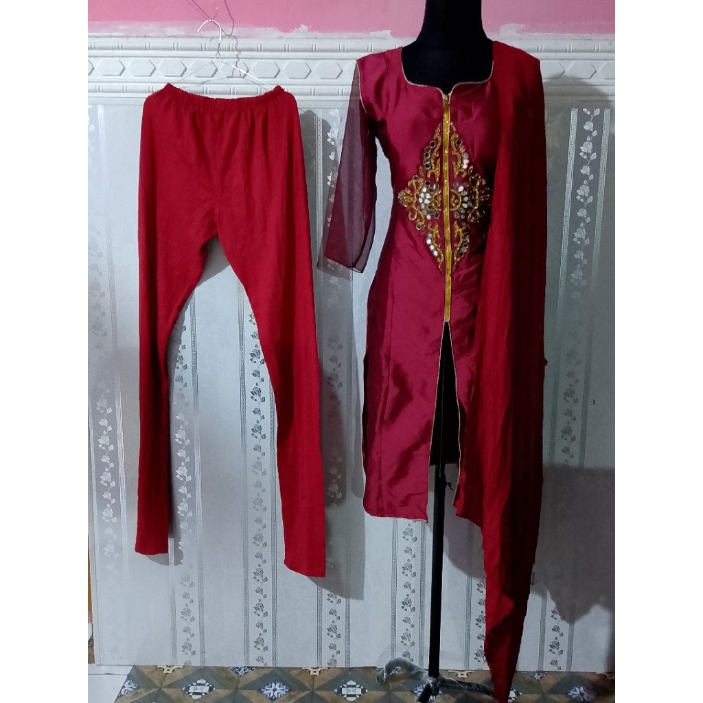 kurti belah, kurti, kurti set, kurti serasi, pakaian india