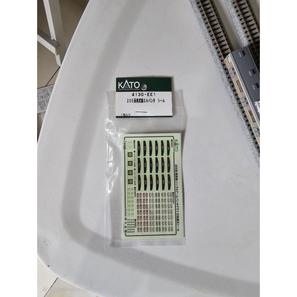 

Ukuran 18x8.2x0.2cm Berat 4 Gram Stiker Eksklusif Transfer Luar negeri