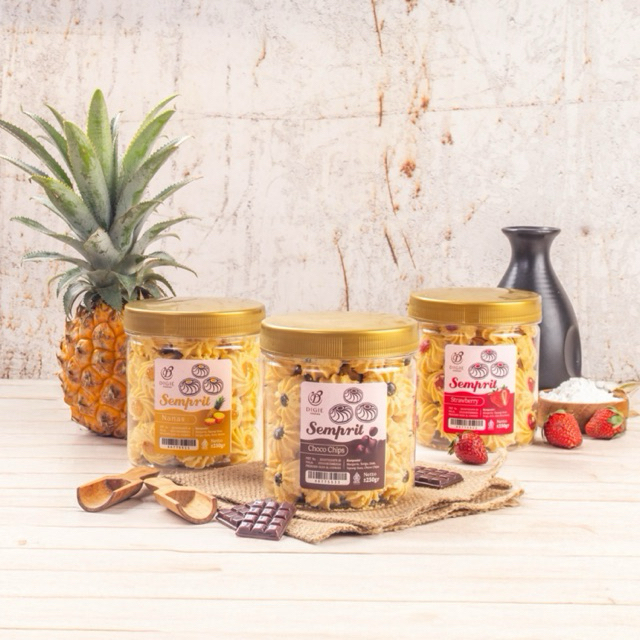 

Kue Semprit 250gram - kue Dahlia Jadul Digie Cookies
