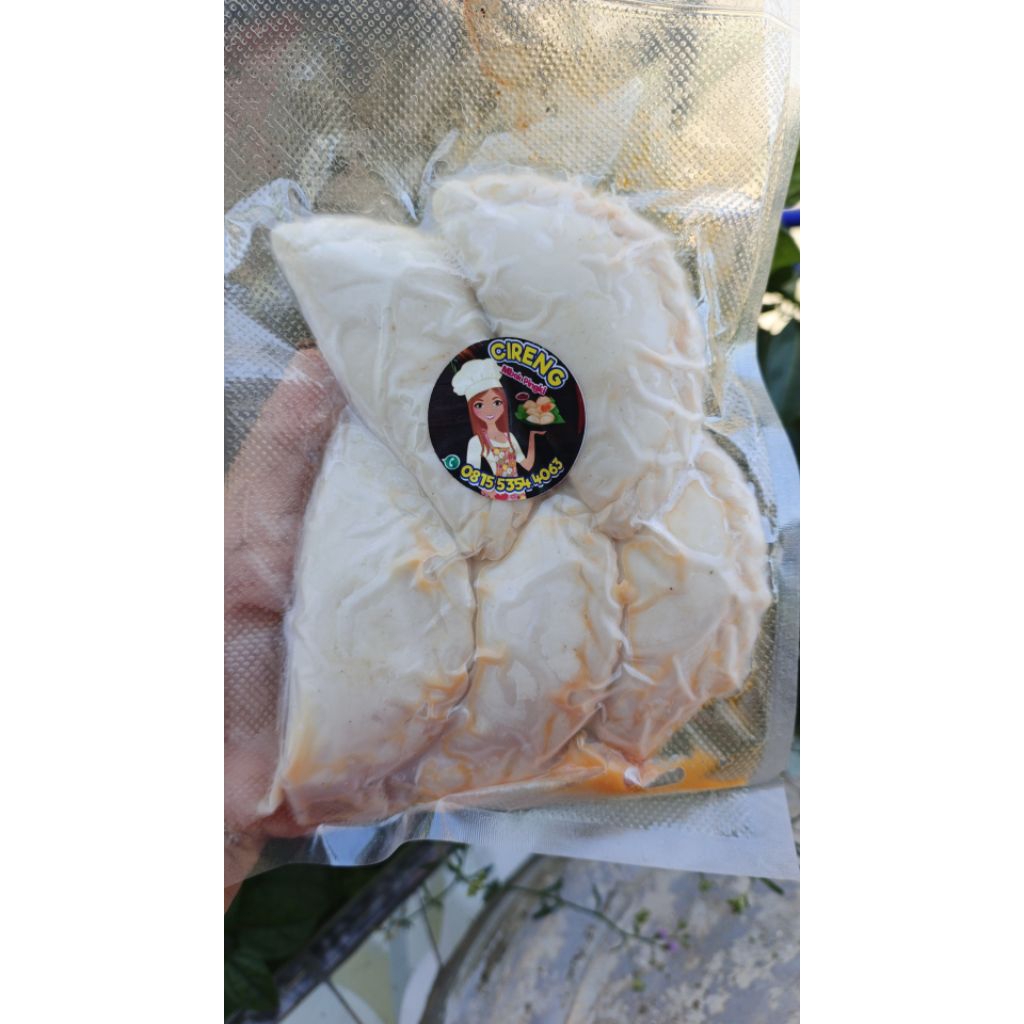 

cireng isi ayam pedas jumbo 5pcs